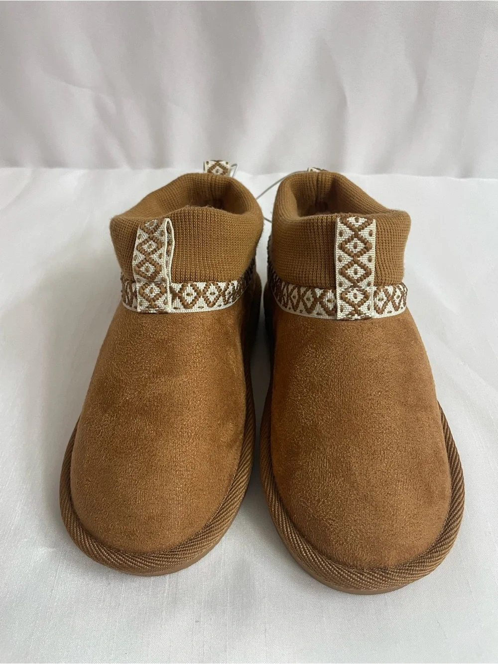 PAWZ Kids Brown Slip-On Slippers with Cream Trim Size 10 (Toddler Girls)